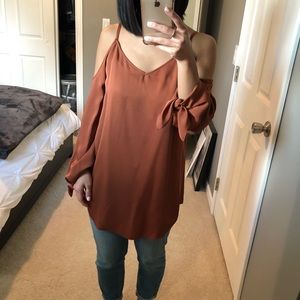 Individualist | Silk Tie Sleeve Top